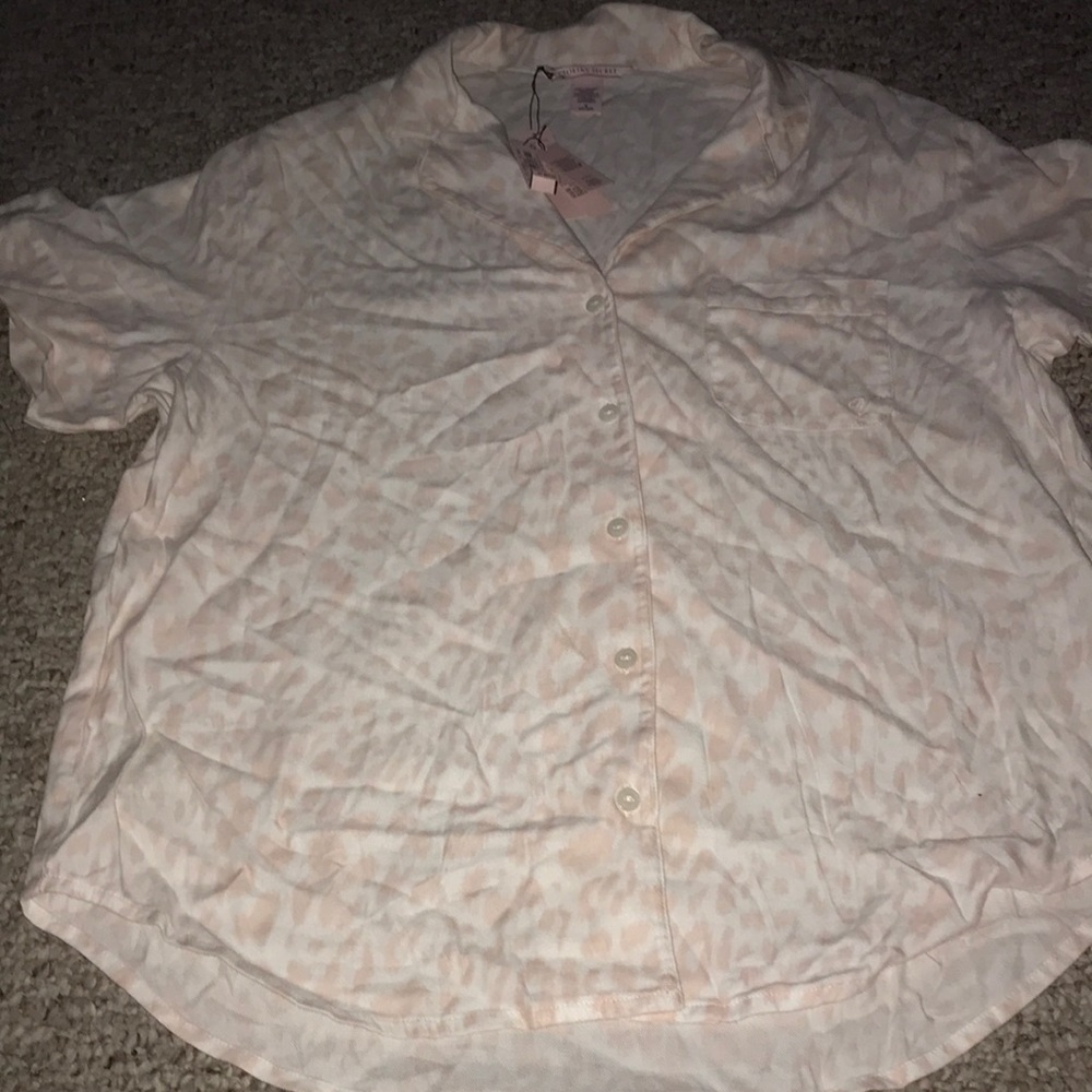 Victoria’s Secret pajama set top also the shorts are not included